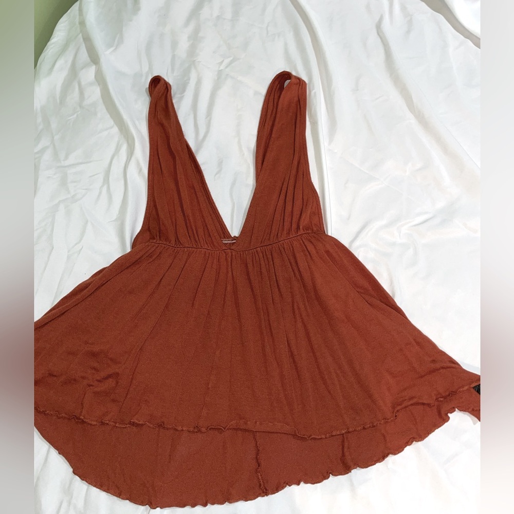 Burnt sienna flowy top